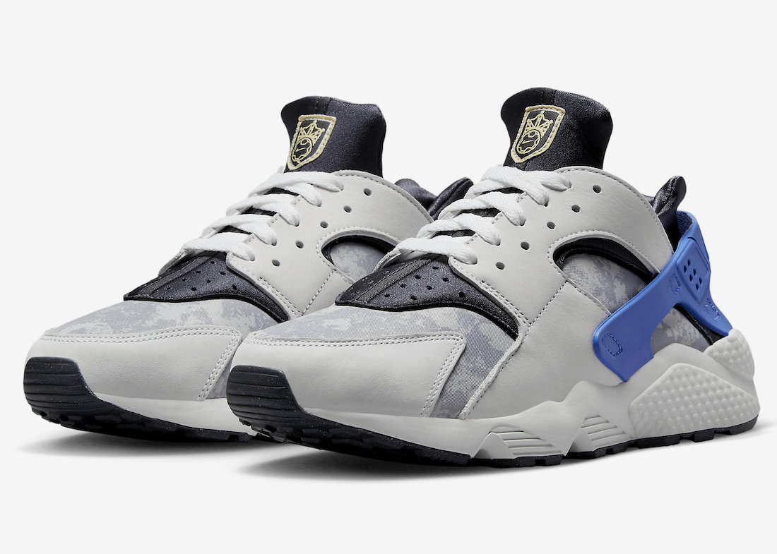 Nike Air Huarache “Social FC”