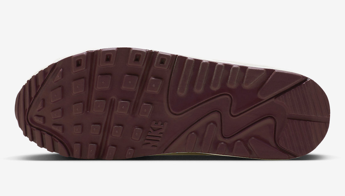 Nike Air Max 90 Futura “Valentine’s Day”