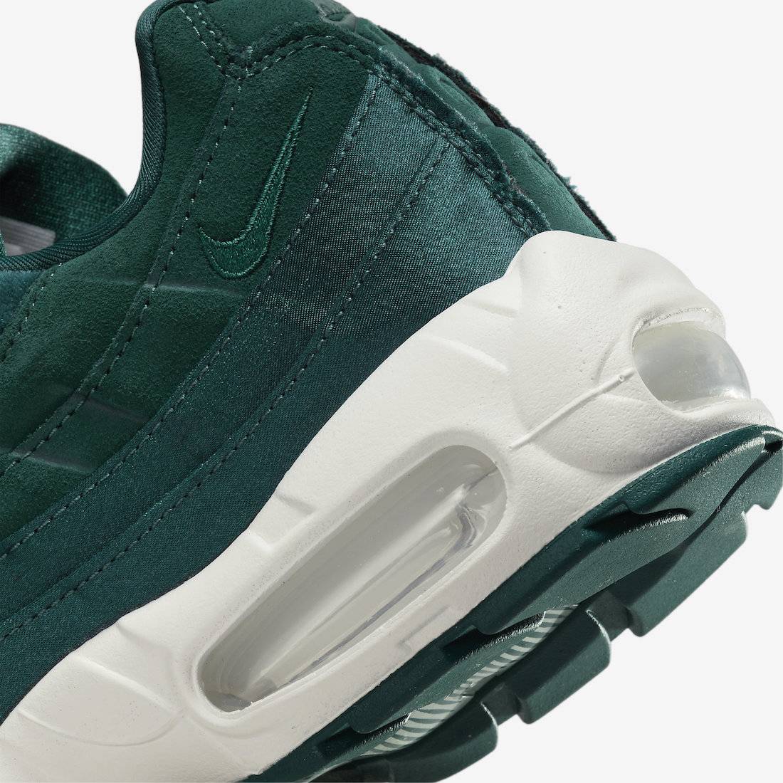Nike Air Max 95 “Velvet Teal”