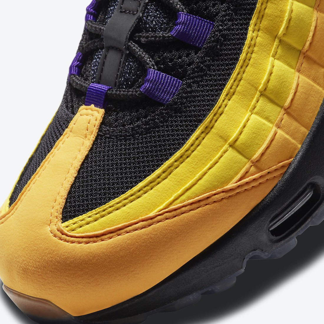 Nike LeBron Air Max 95 “Home Team”