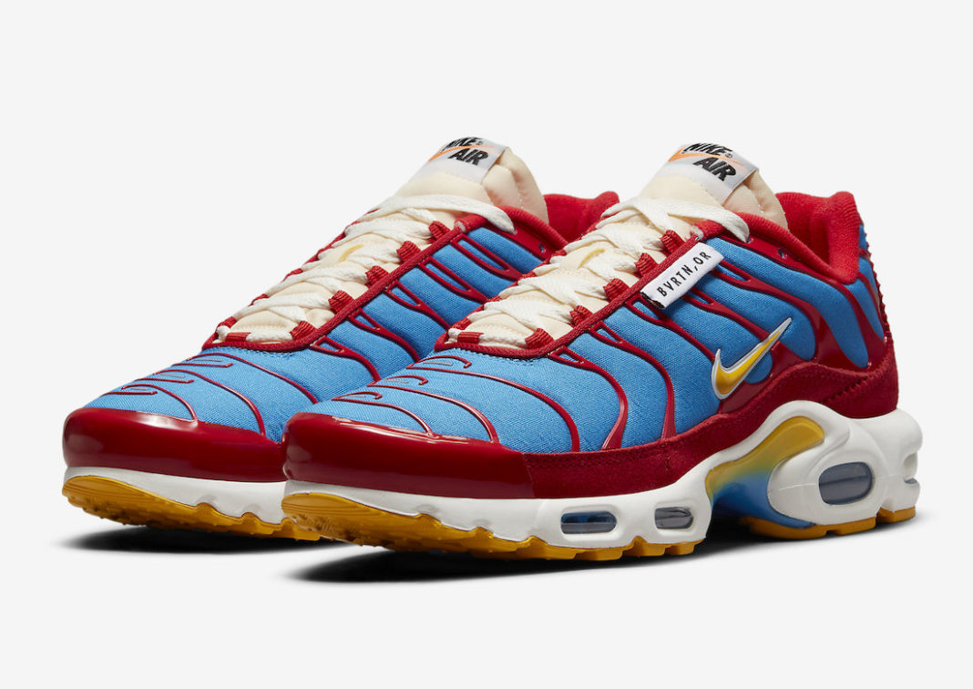 Nike Air Max Plus SE “Running Club”