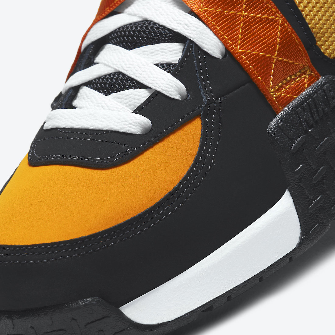 Nike Air Raid “Raygun”
