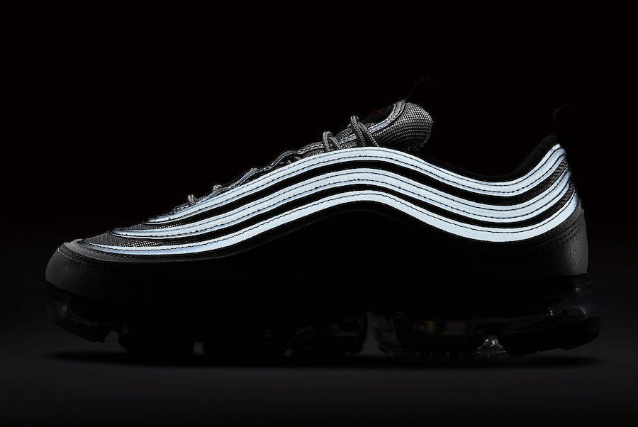 Nike Air VaporMax 97 “Silver Bullet”