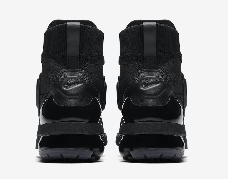 Nike Air VaporMax Light 2