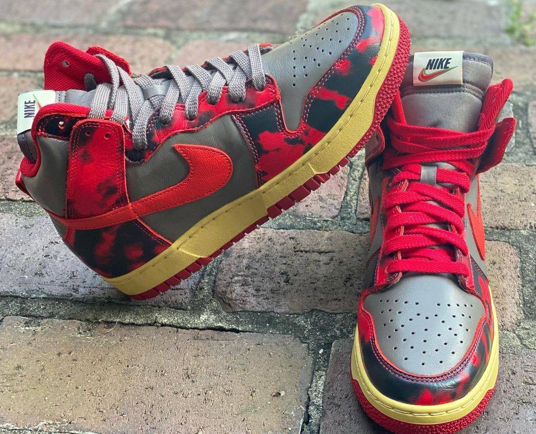 Nike Dunk High 1985 “Red Acid Wash”