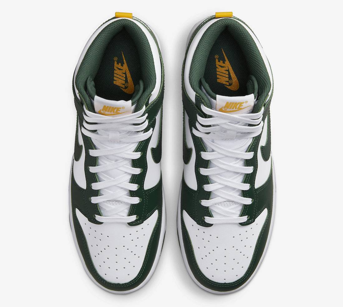 Nike Dunk High “Noble Green”
