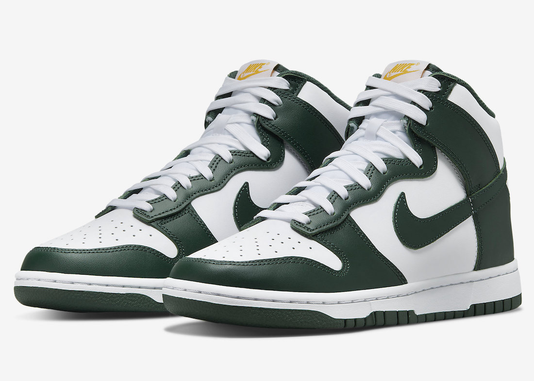 Nike Dunk High “Noble Green”