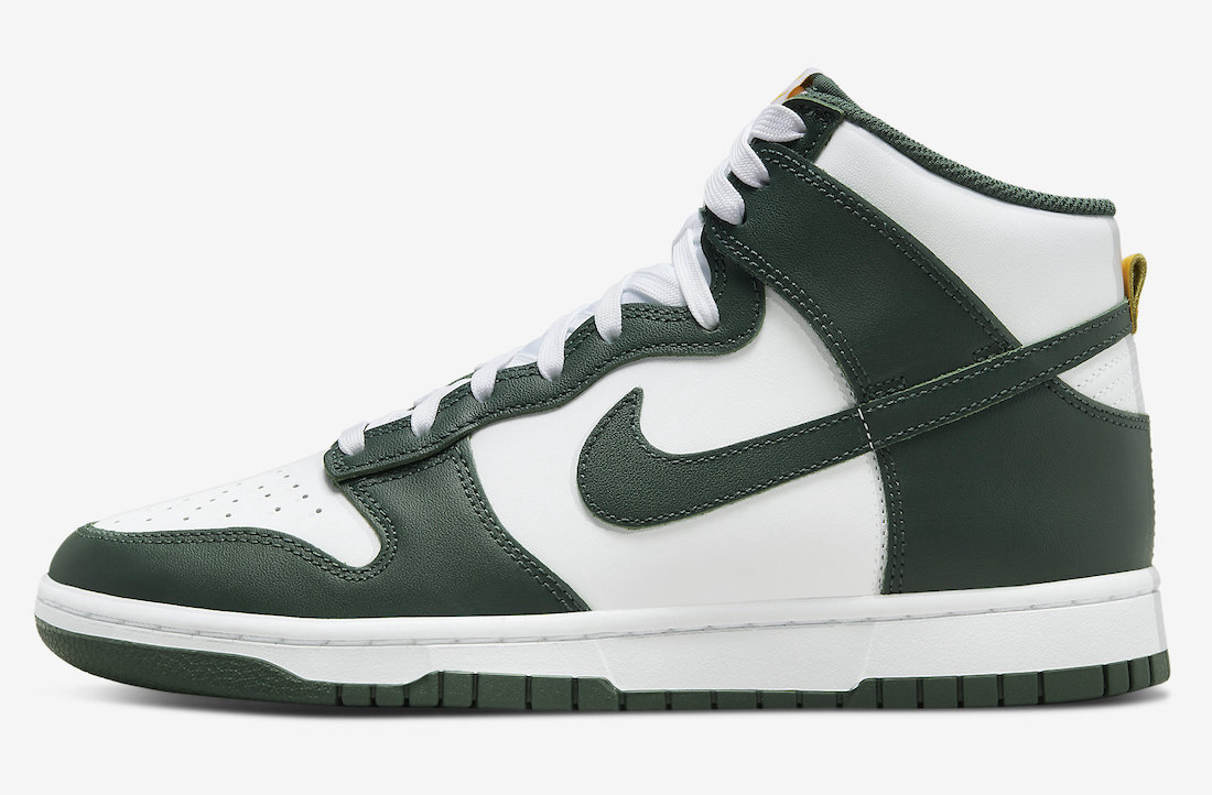 Nike Dunk High “Noble Green”