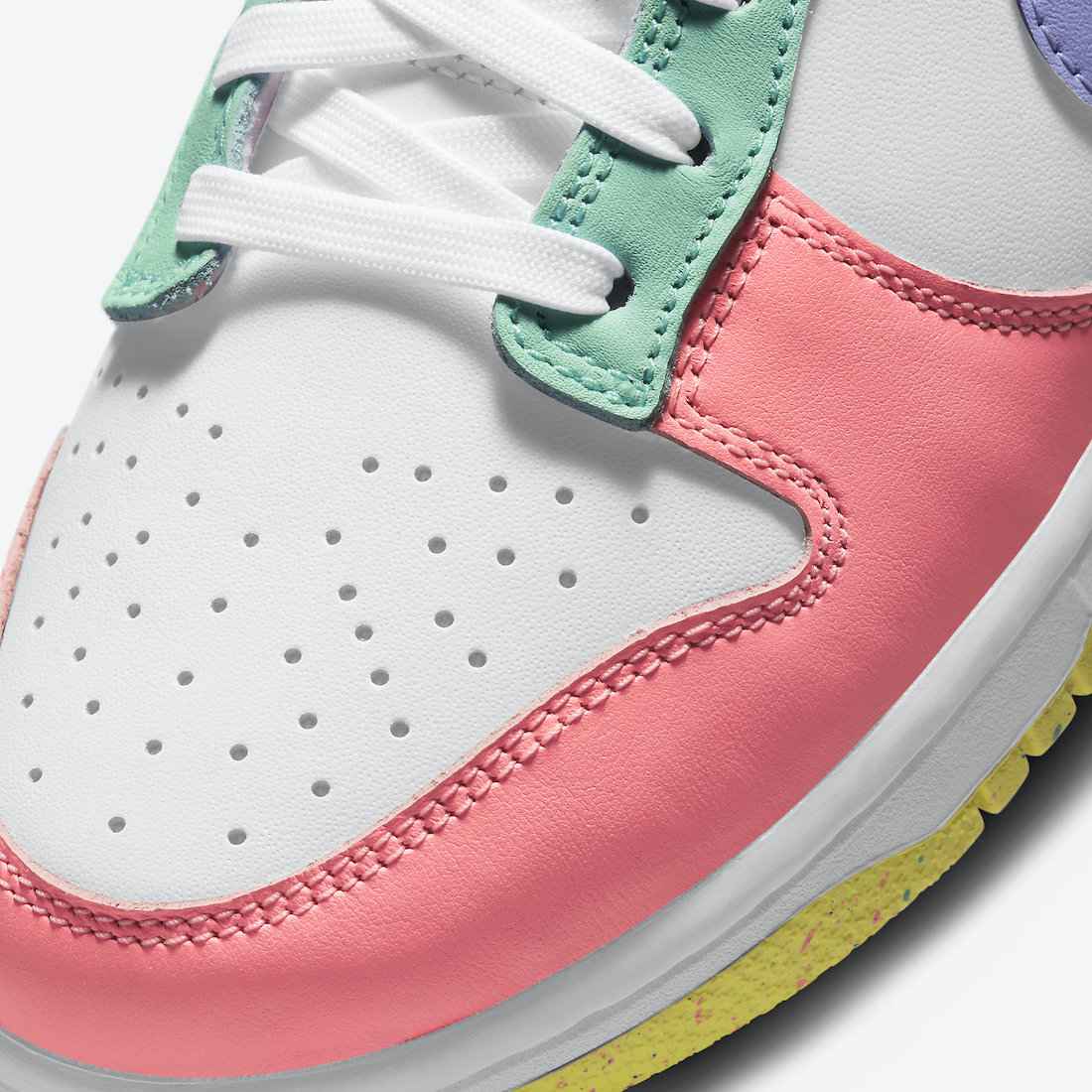 Nike Dunk Low WMNS “Candy”