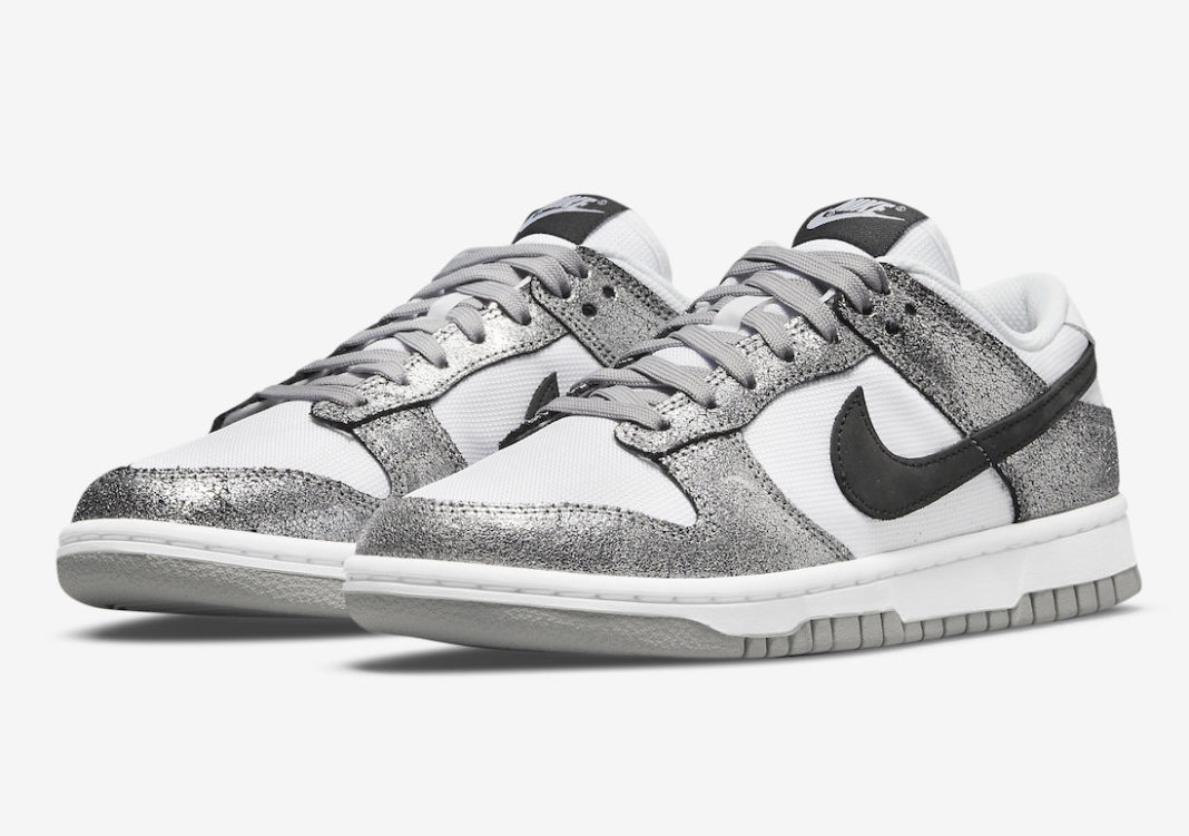 Nike Dunk Low WMNS “Golden Gals”