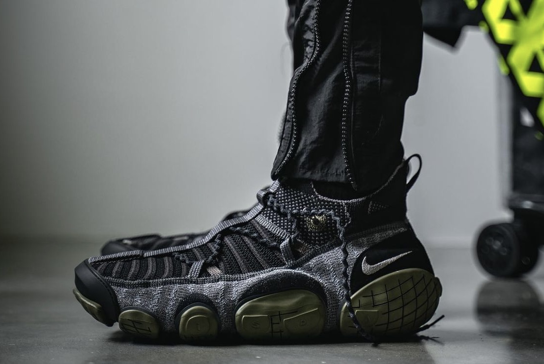 Nike ISPA Link “Black”