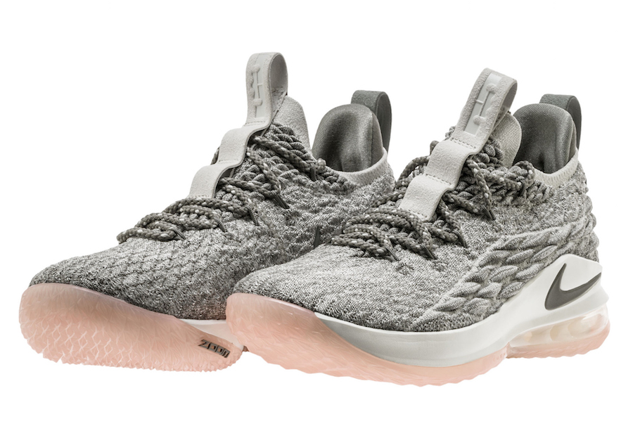 Nike LeBron 15 Low