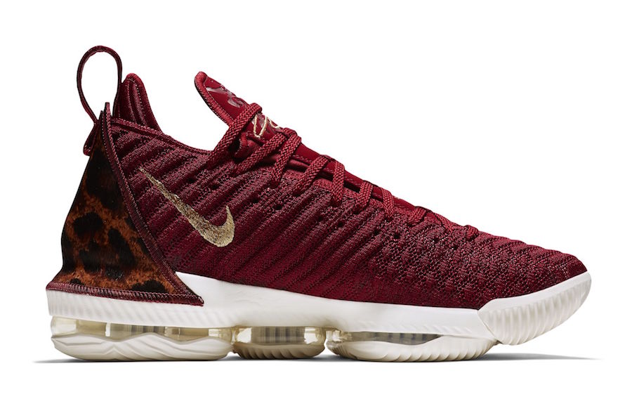 Nike LeBron 16 “King”
