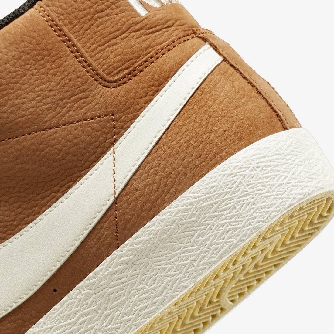 Nike SB Blazer Mid ISO “Dark Russet”