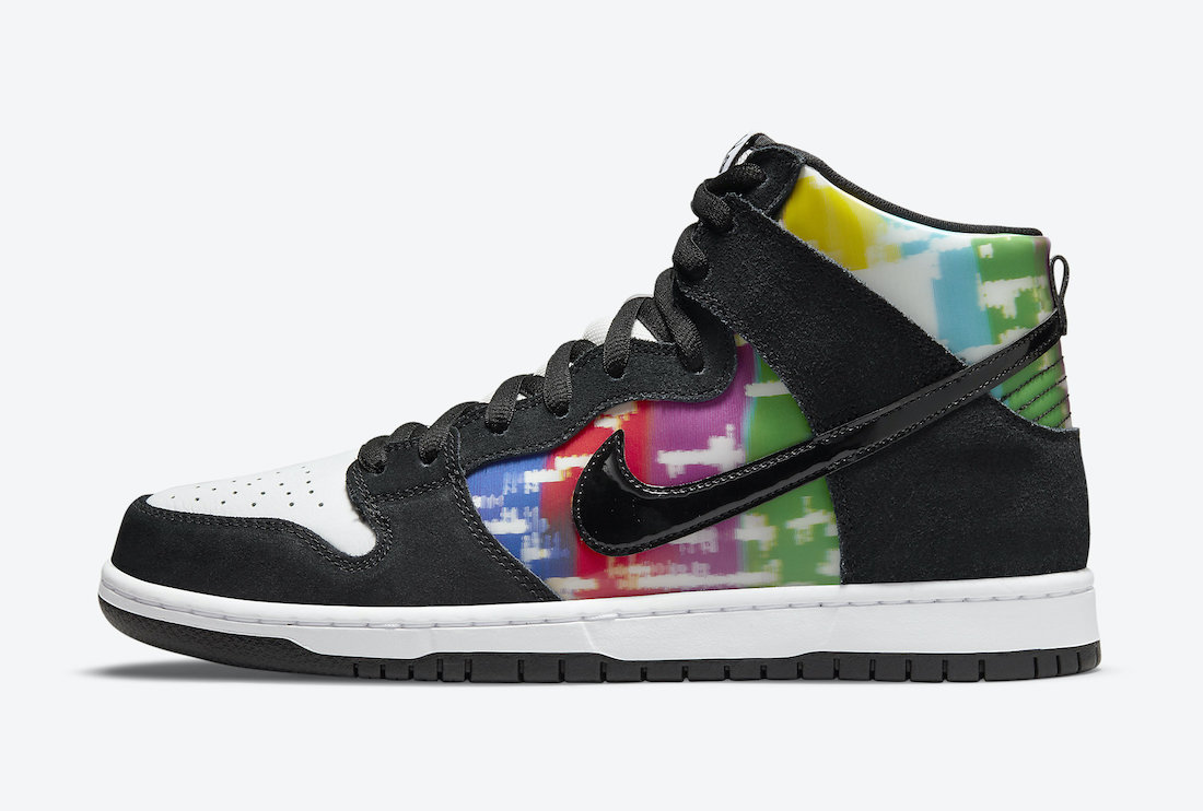 Nike SB Dunk High “TV Signal”