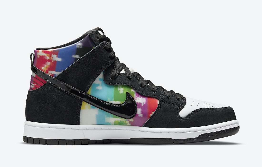 Nike SB Dunk High “TV Signal”