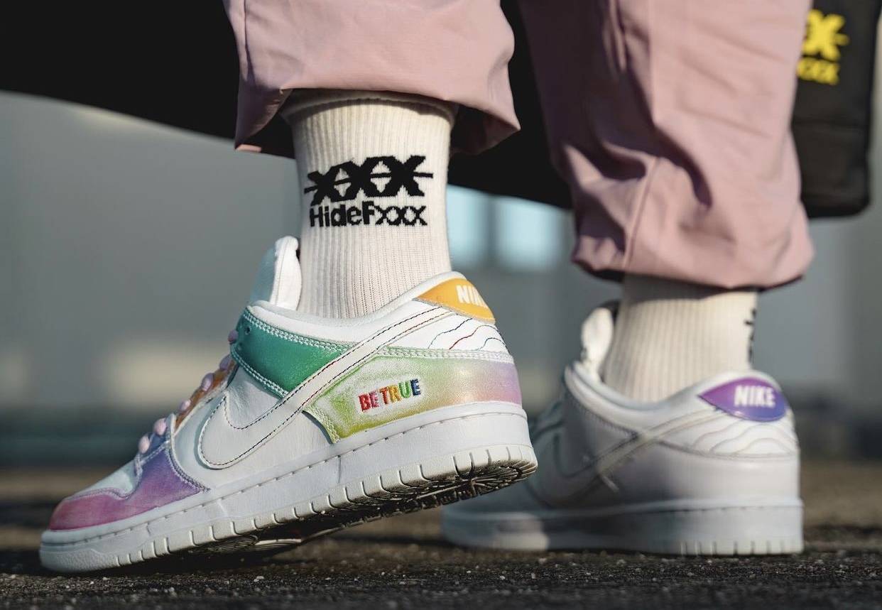 Nike SB Dunk Low “Be True”