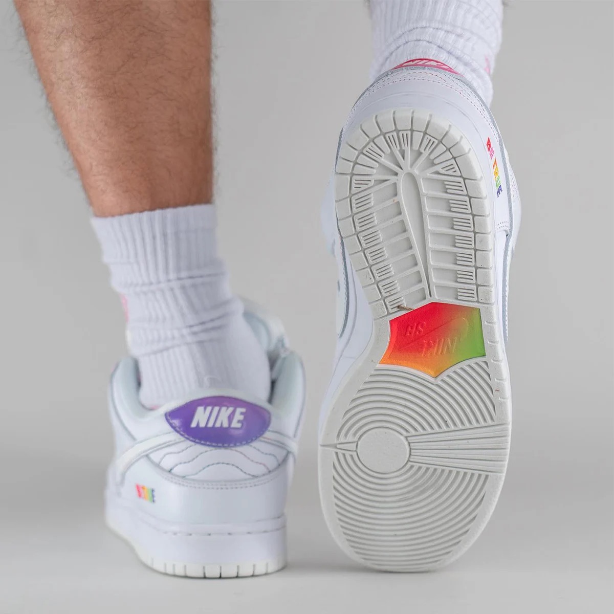 Nike SB Dunk Low “Be True”