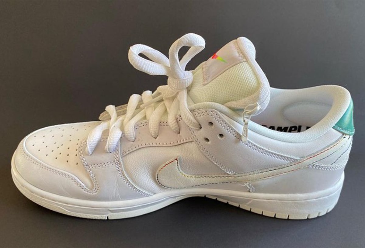 Nike SB Dunk Low “Be True”