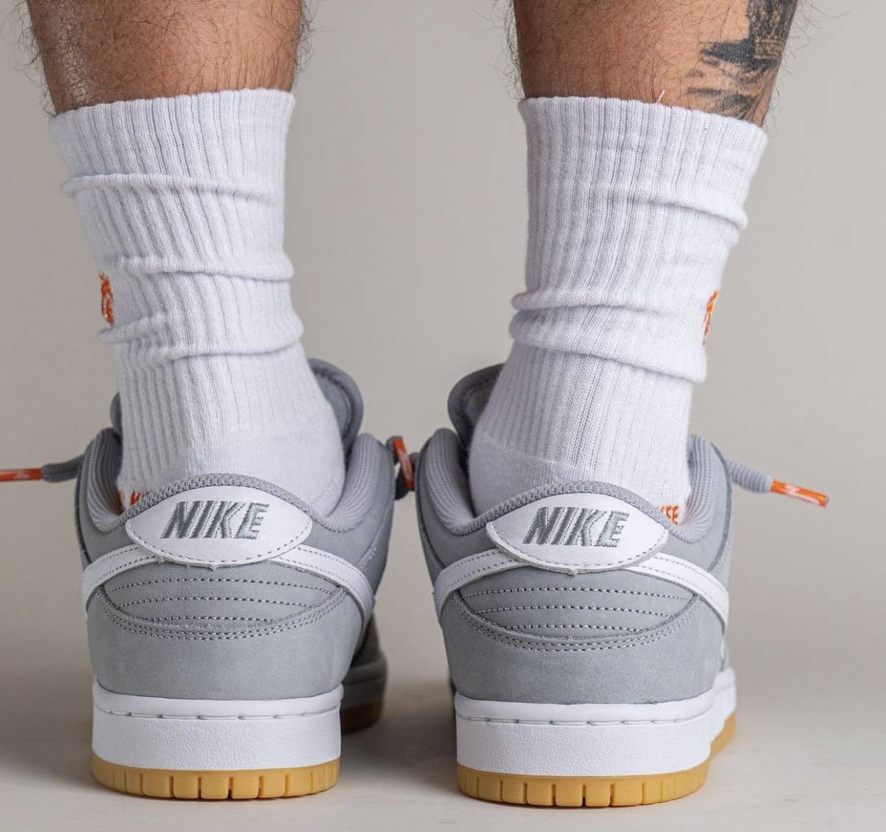 Nike SB Dunk Low “Grey Gum”
