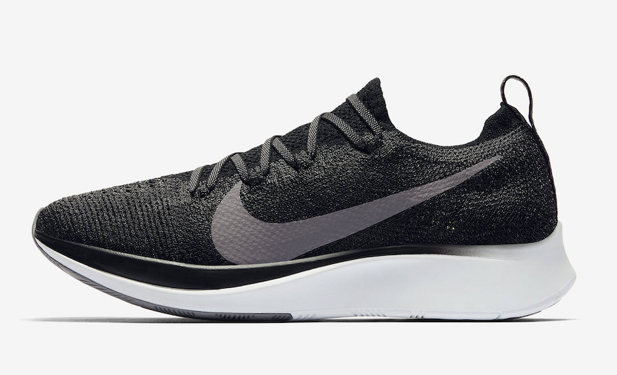 Nike Zoom Fly Flyknit