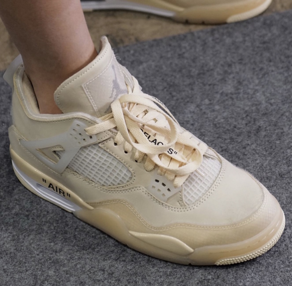 Off-White x Air Jordan 4 SP WMNS