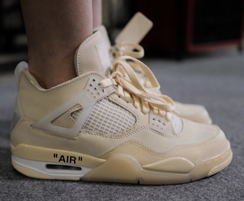 Off-White x Air Jordan 4 SP WMNS
