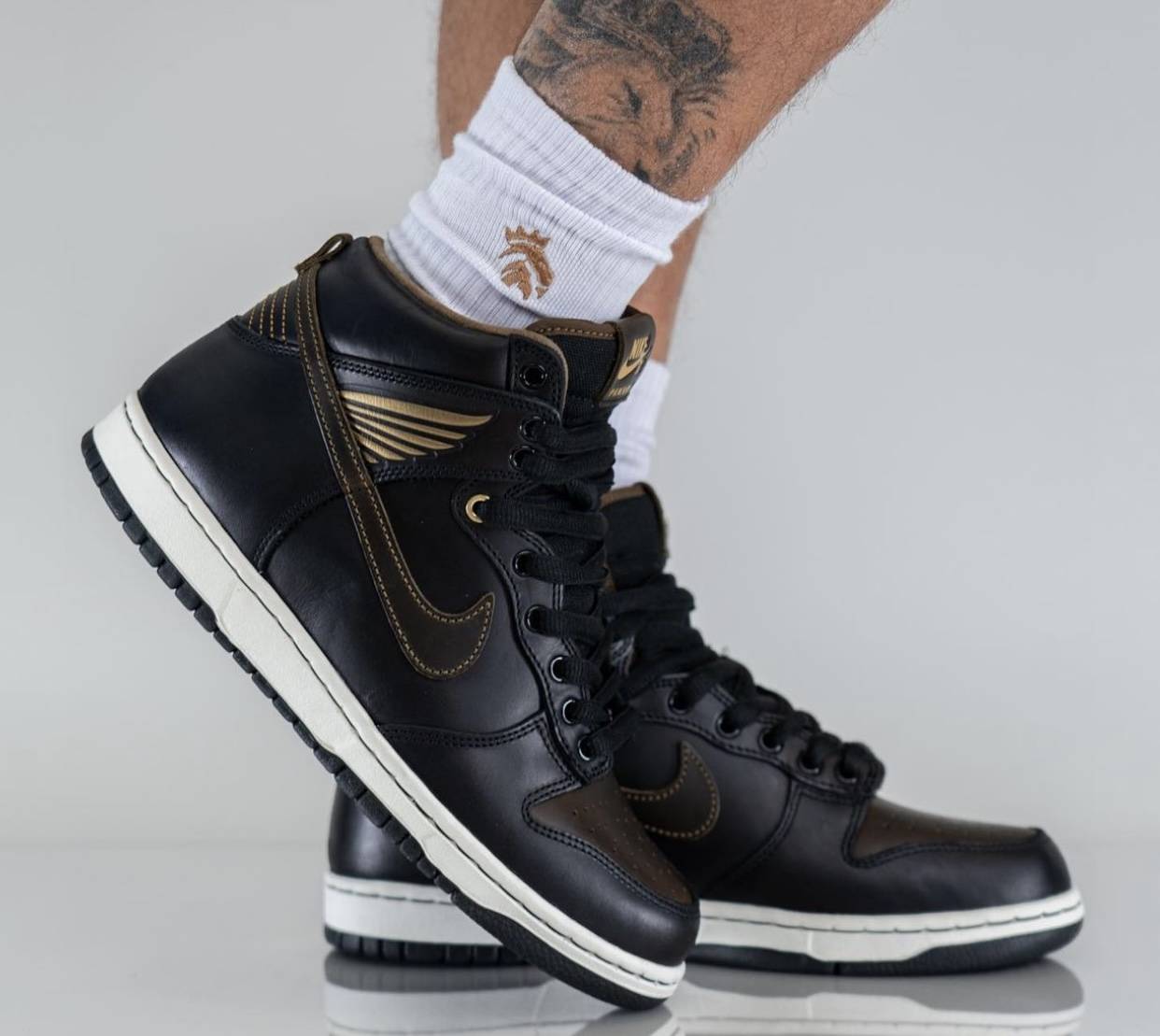 Pawnshop x Nike SB Dunk High