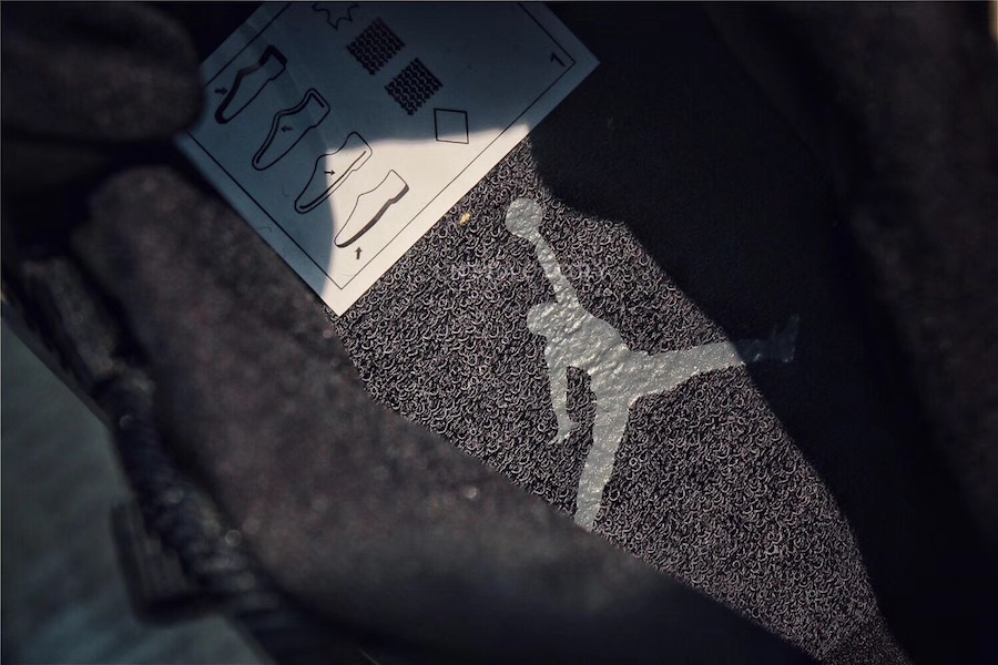 Air Jordan 11 “Prom Night”