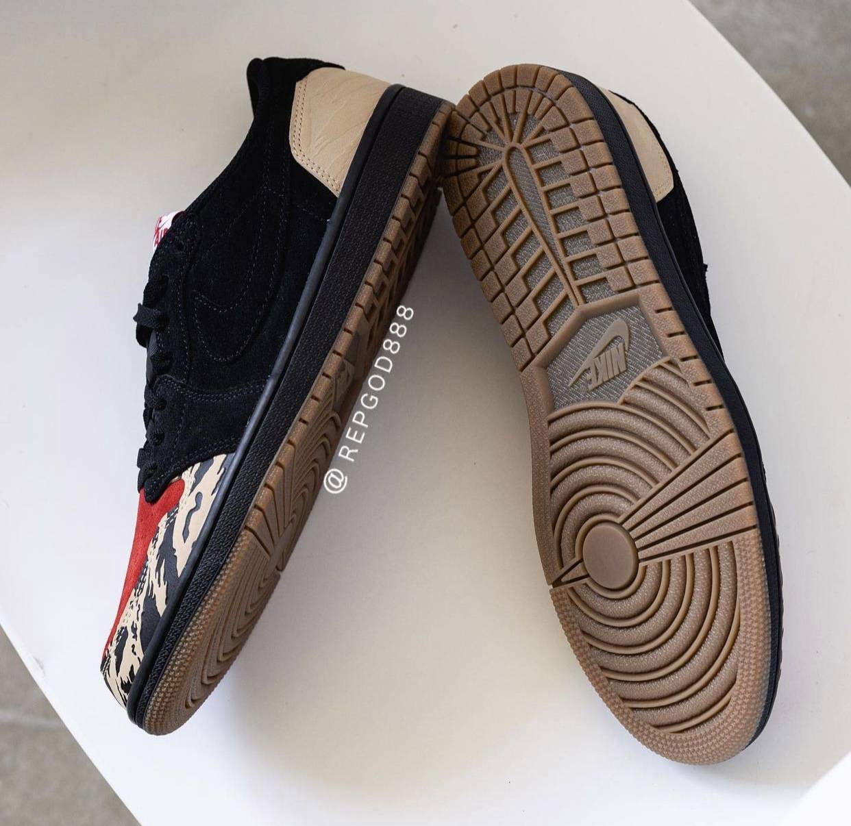 SoleFly x Air Jordan 1 Low “Carnivore”