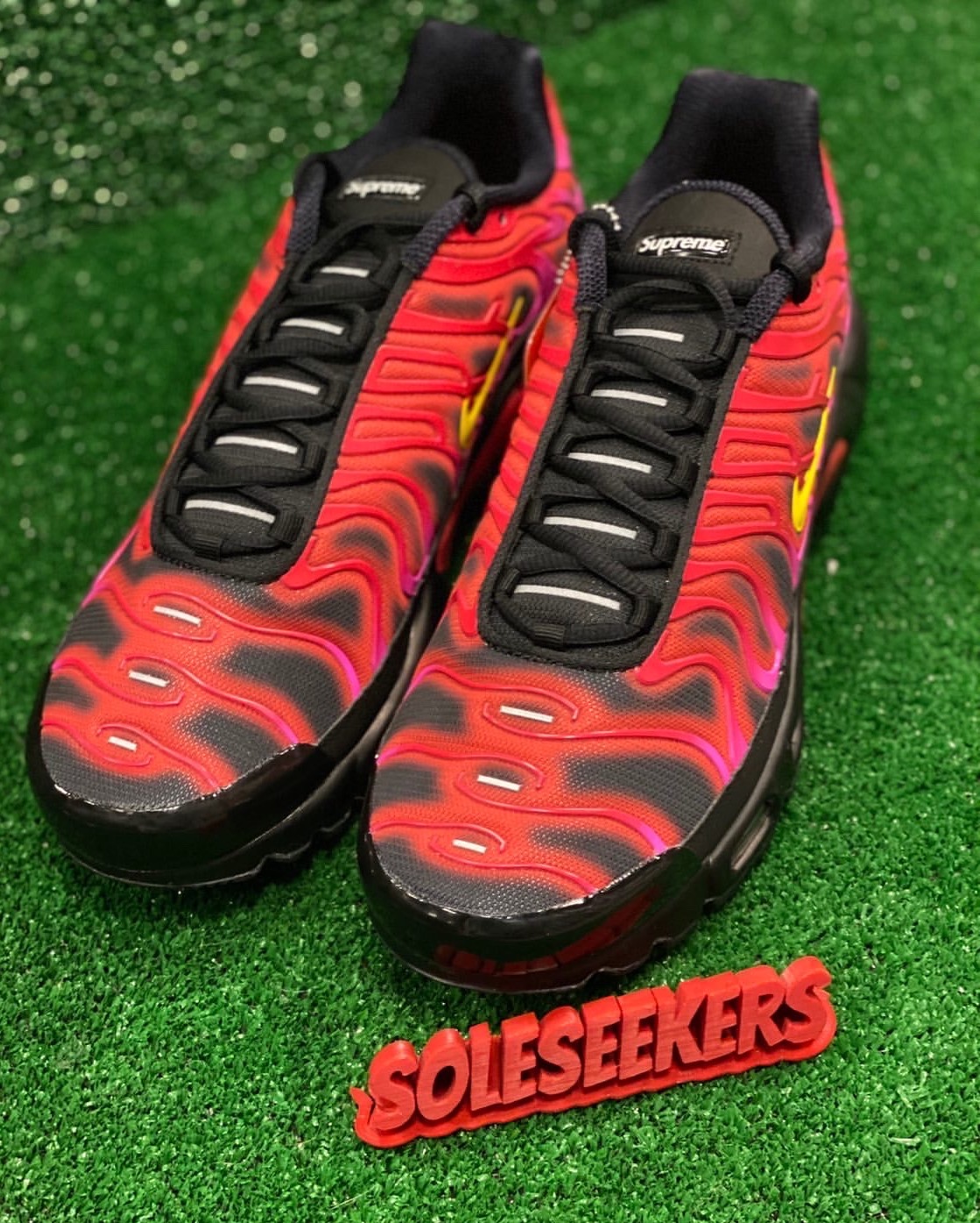 Supreme x Nike Air Max Plus TN