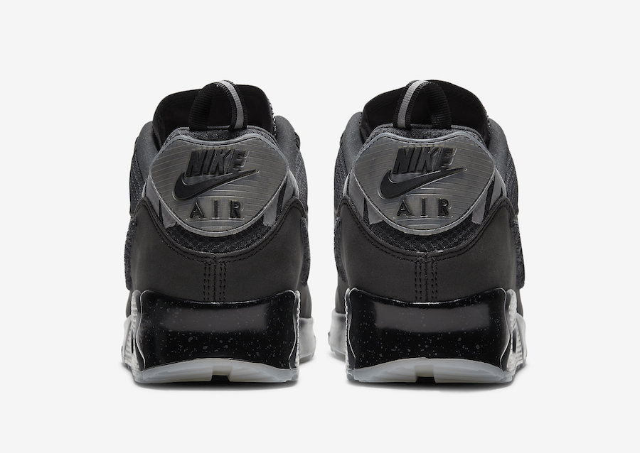 Undefeated x Nike Air Max 90