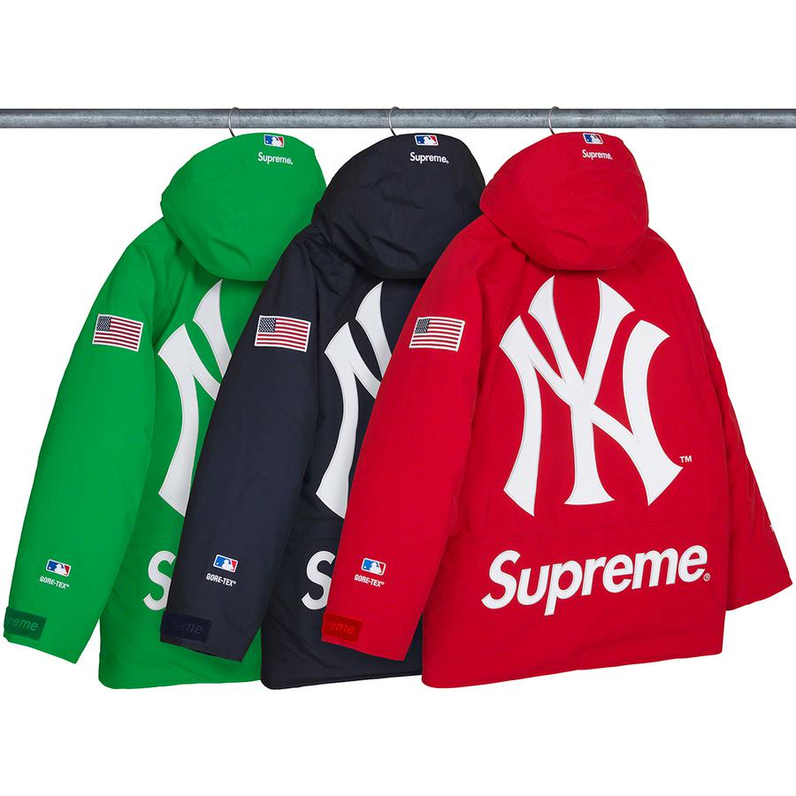 Supreme®/new York Yankees™ Gore-tex 700-fill Down Jacket