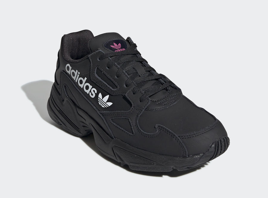 adidas Falcon