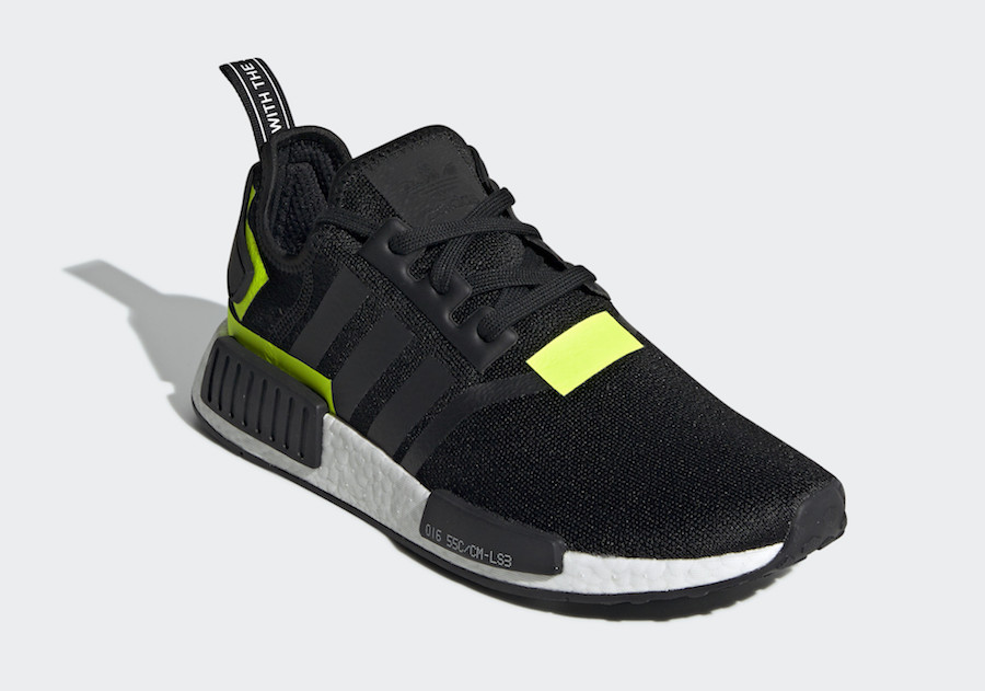 adidas NMD R1