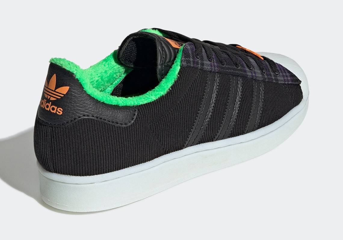 adidas Superstar