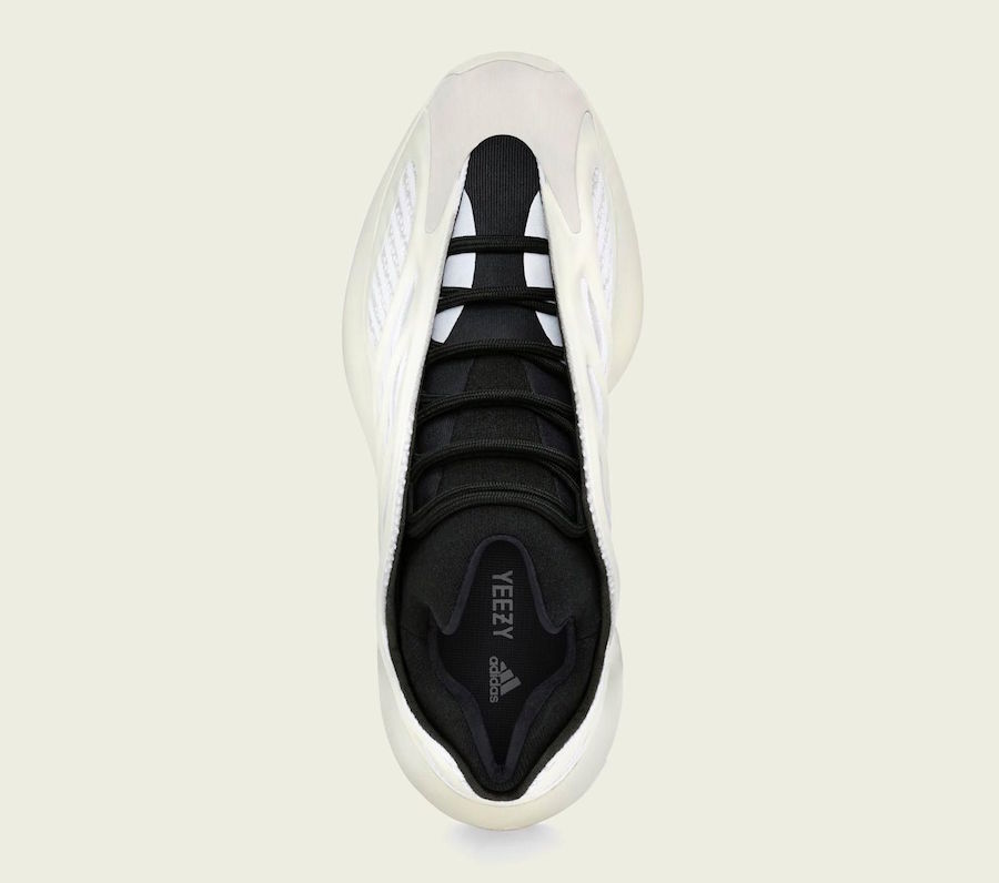 adidas Yeezy 700 V3