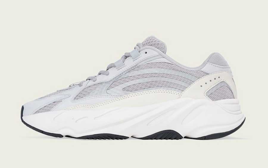 adidas Yeezy 700 V2