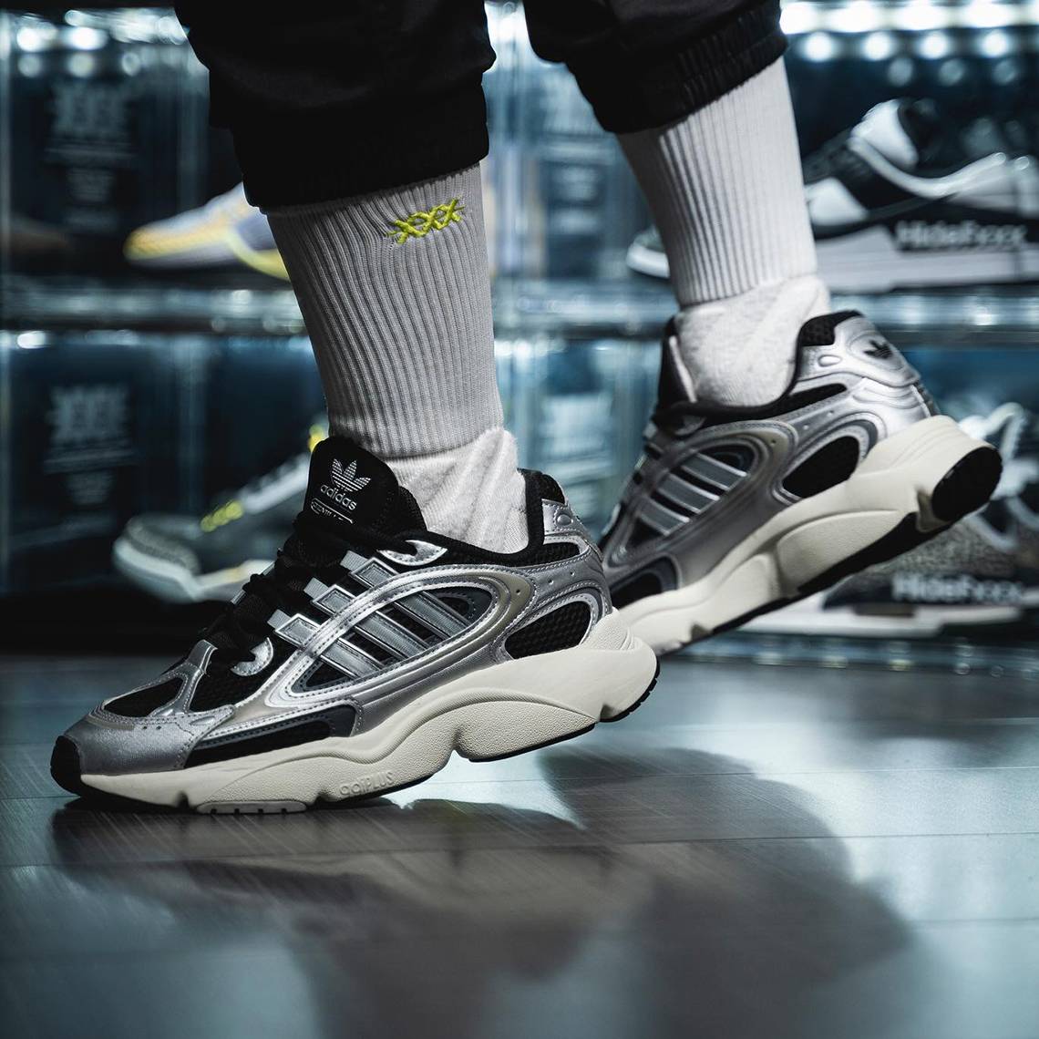 adidas Ozmillen