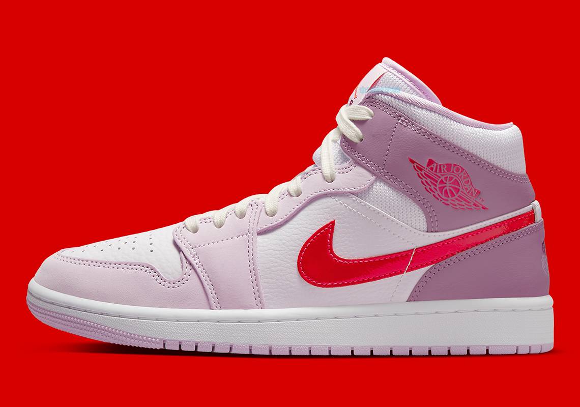 Air Jordan 1 Mid