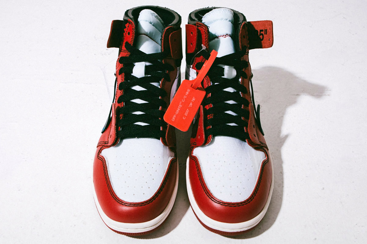 OFF-WHITE x Air Jordan 1 Retro High OG 10X