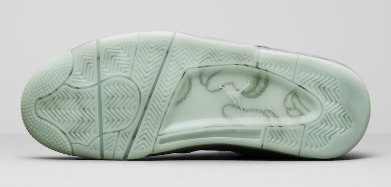 Air Jordan 4 “KAWS”