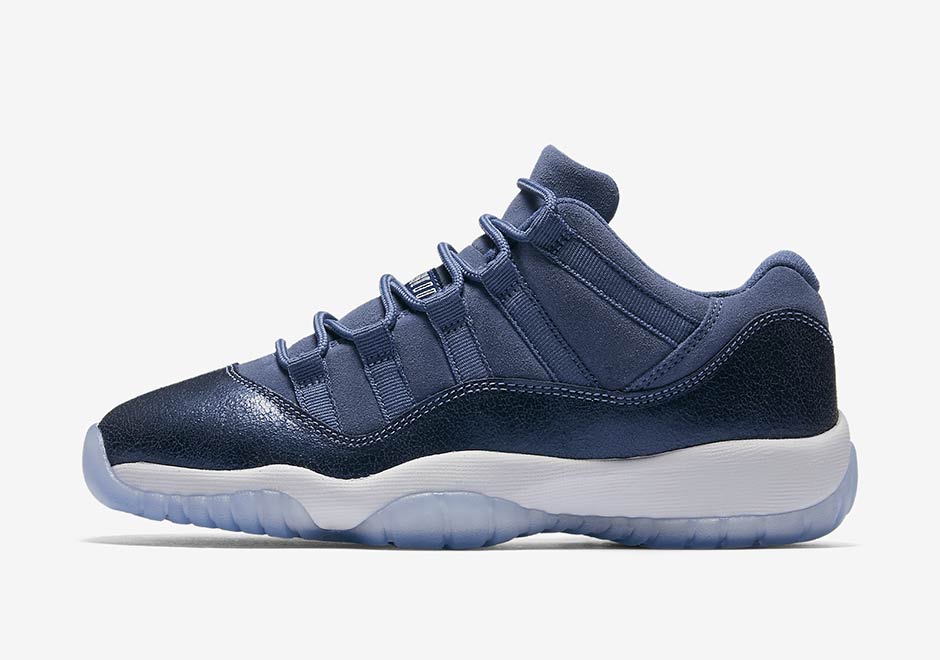 Air Jordan 11 Low GS “Blue Moon”