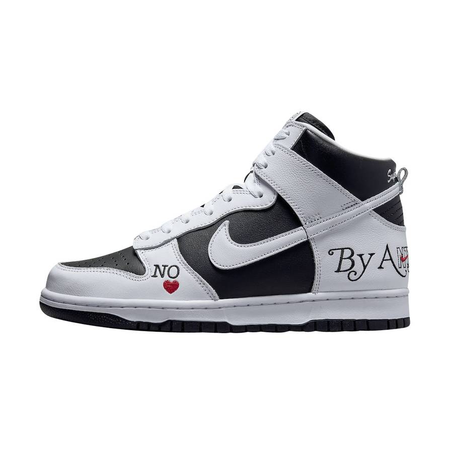 Supreme®/nike® Sb Dunk High By Any Means (Black/white)