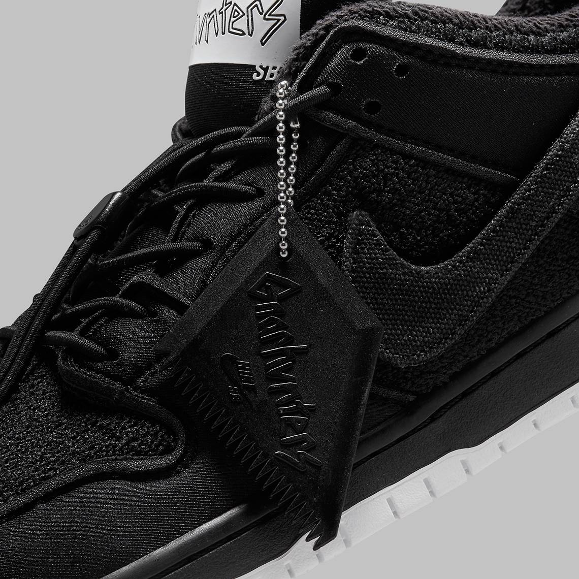 Gnarhunters x Nike SB Dunk Low