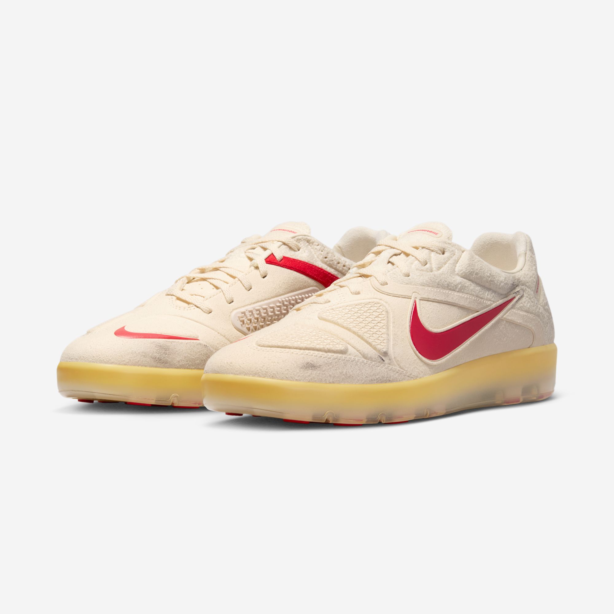 PEACEMINUSONE x Nike Cryoshot CTR 360 