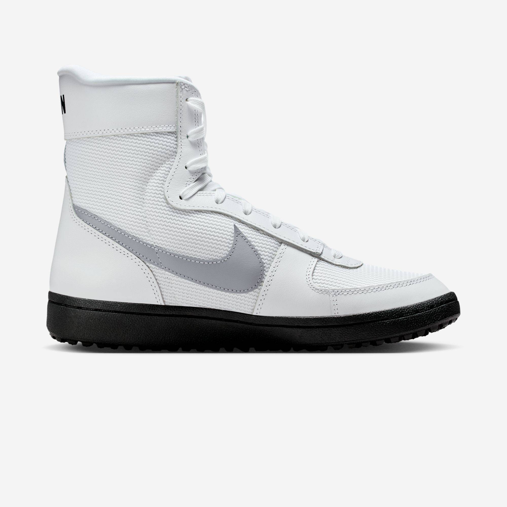 Stranger Things x Nike Field General High WMNS 