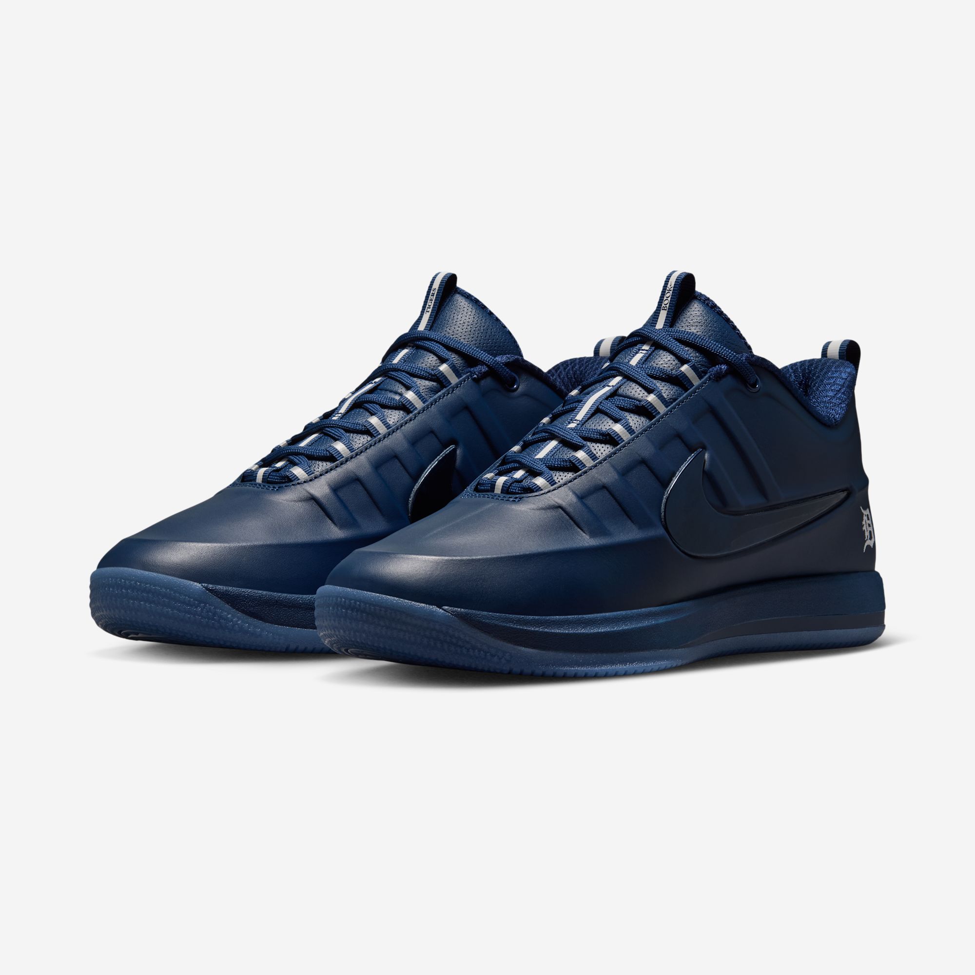 Nike Book 2 