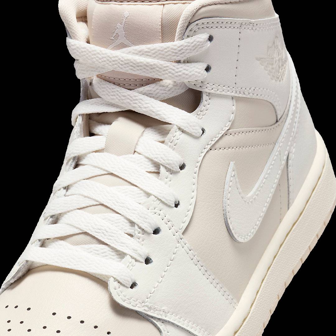 Air Jordan 1 Mid WMNS Muslin / Sail