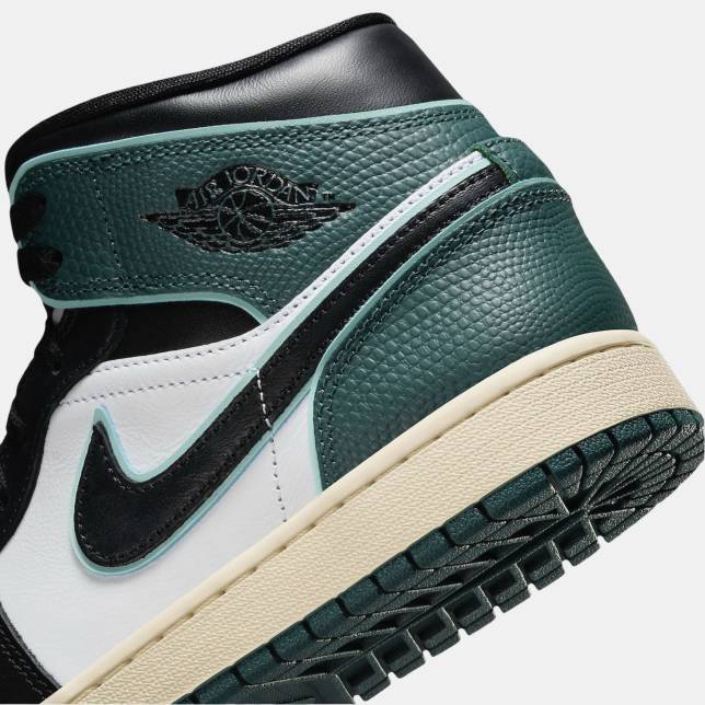 Air Jordan 1 Mid WMNS Oxidized Green